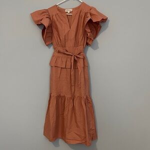 Chic Mauve Pink Women's Tier Ruffle Dress with Ruffled Sleeves